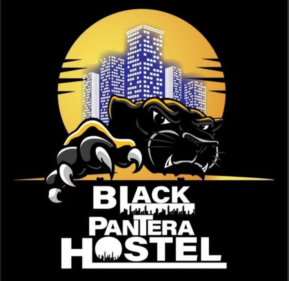 Black Pantera Hostel Patong Bagian luar foto
